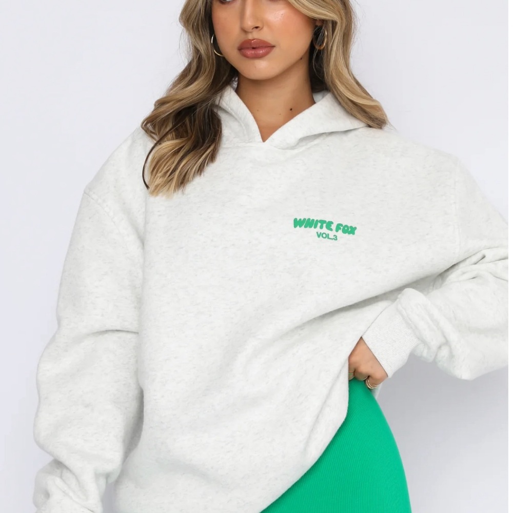 White fox hoodie S/M